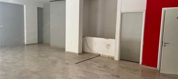 2 rooms Commercial property in Marsala, Italy No. 102102 5