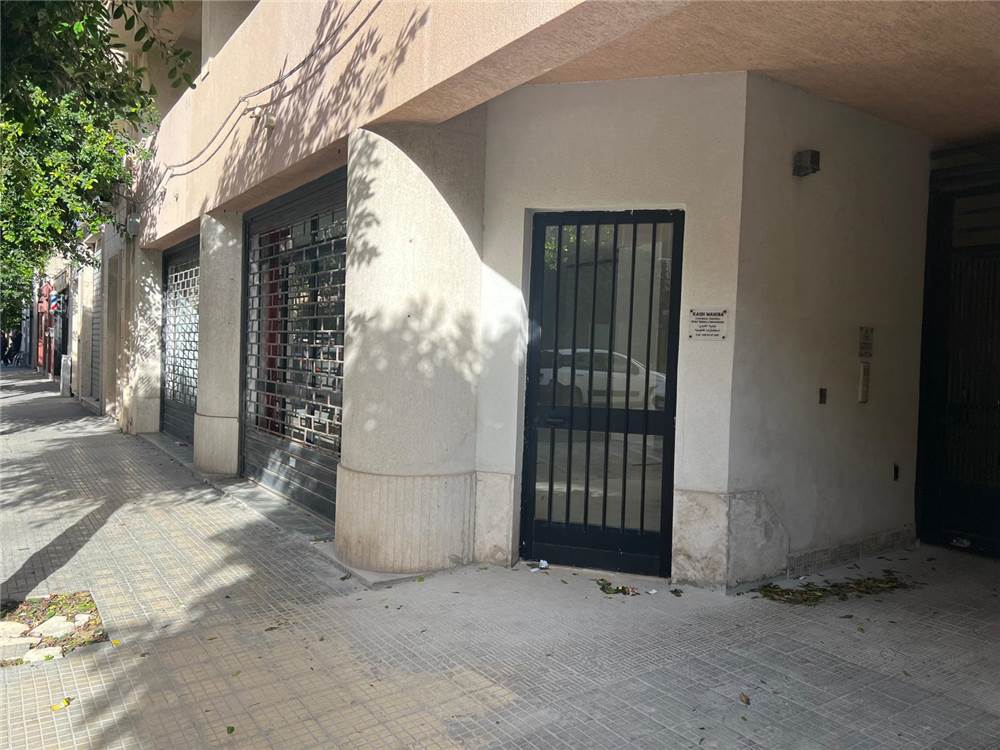 2 rooms Commercial property in Marsala, Italy No. 102102
