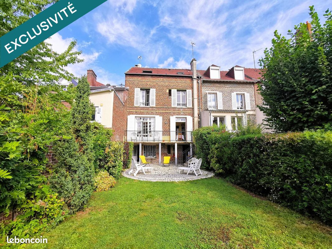 6 bedrooms House in Compiegne, France No. 341602