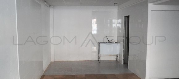 Gewerbliche Immobilie in Viladecans, Spain 161m², Nr. 109809 18