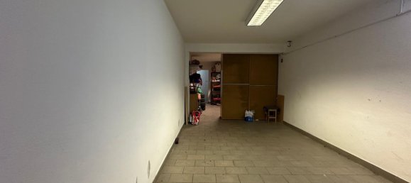 Квартира с 4 комнатами в Кастельфранко Эмилия, Италия № 122304 12