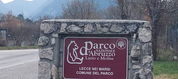 Apartamento T3 em Lecce nei Marsi, Italy N.º 251359 2