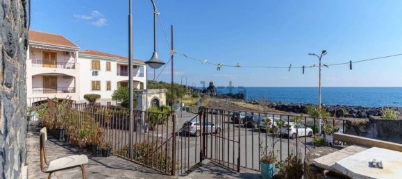 6-salle Villa à Acireale, Italy No. 136525 3