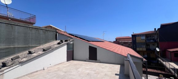 5 bedrooms Apartment in San Giovanni la Punta, Italy No. 326922 4