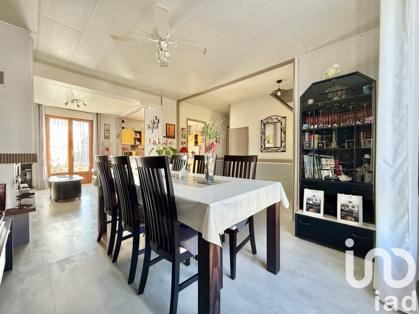 5 chambres Maison à Poligné, France No. 261531