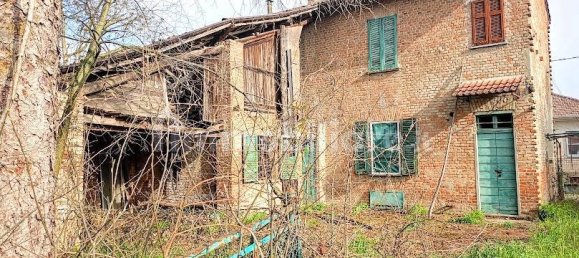 2 bedrooms House in Voghera, Italy No. 114650 3