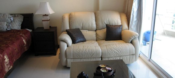 Studio in the Condo in Pattaya, Thailand No. 1311 6