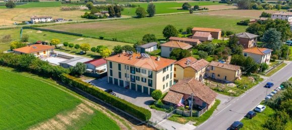 3 chambres Appartement à Minerbio, Italy No. 341163 30