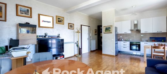 3 bedrooms Apartment in Rome, Italy No. 313745 5