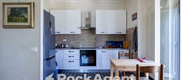 3 bedrooms Apartment in Rome, Italy No. 313745 27