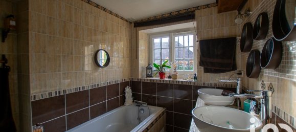 Casa de 5 dormitorios en Les Bordes, France No. 157546 5