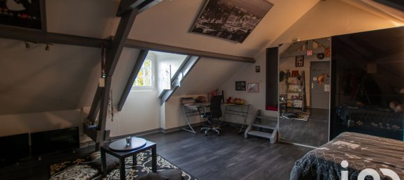 Casa de 5 dormitorios en Les Bordes, France No. 157546 10