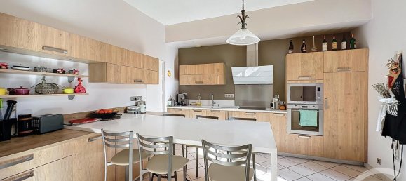 Casa T4 em Sainte-Livrade-sur-Lot, France N.º 108359 12