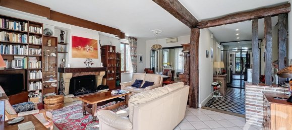 Casa T4 em Sainte-Livrade-sur-Lot, France N.º 108359 11