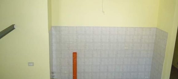 Studio in Carrara, Italy No. 79022 5