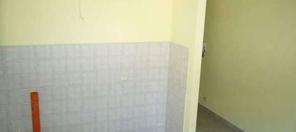 Studio in Carrara, Italy No. 79022 6