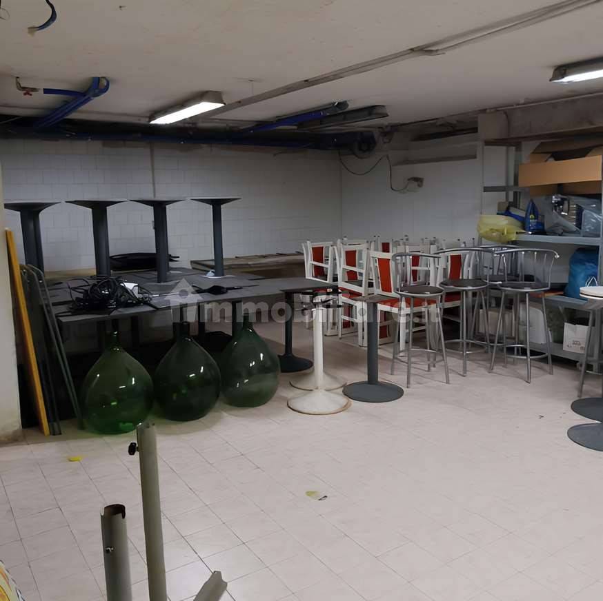 5غرفة عقار تجاري في Vedano al Lambro, Italy رقم 388106