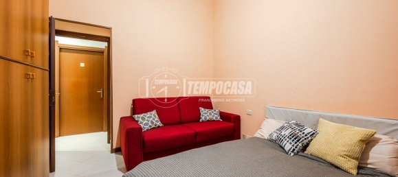 1 bedroom Apartment in Milan, Italy No. 247831 4