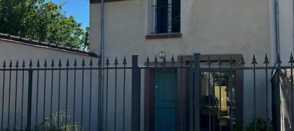 2 bedrooms House in Perthes, France No. 296027 2