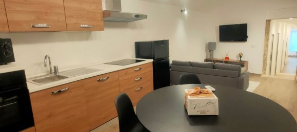 Apartamento de 3 divisões em Cagliari, Italy N.º 50737 31