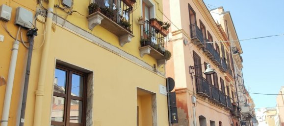 Apartamento de 3 divisões em Cagliari, Italy N.º 50737 15