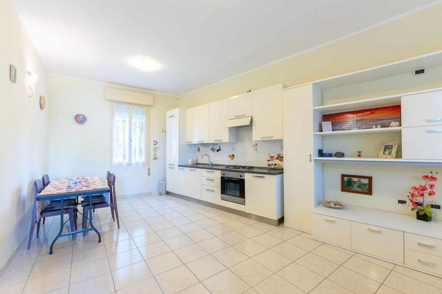 3 rooms Apartment in Comacchio, Italy No. 267993