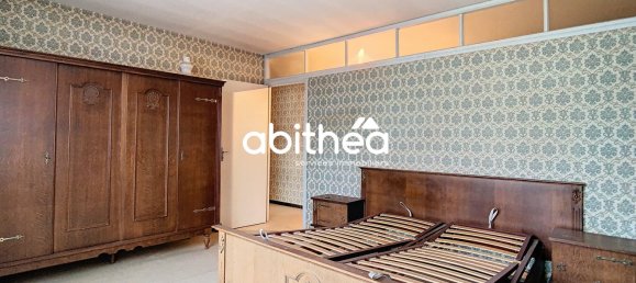 4 bedrooms House in Harnes, France No. 83941 13