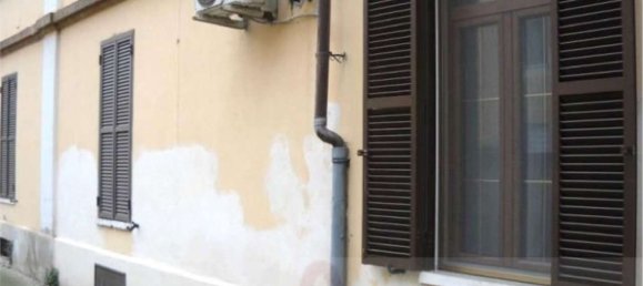 Apartamento de 3 dormitorios en Alessandria, Italy No. 381493 5