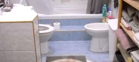 Apartamento de 3 dormitorios en Alessandria, Italy No. 381493 17