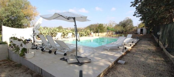 Вилла с 6 спальнями в Санта Кроче Камерина, Италия № 360802 5