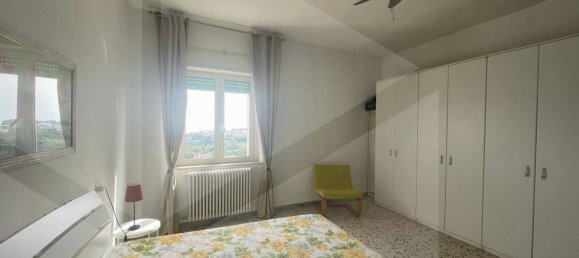 Квартира с 3 комнатами в Вико дель Гаргано, Италия № 20036 7