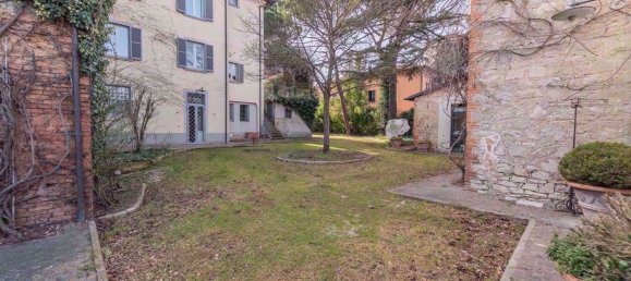 25 rooms Villa in Marsciano, Italy No. 230422 34