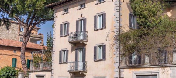 25 rooms Villa in Marsciano, Italy No. 230422 2