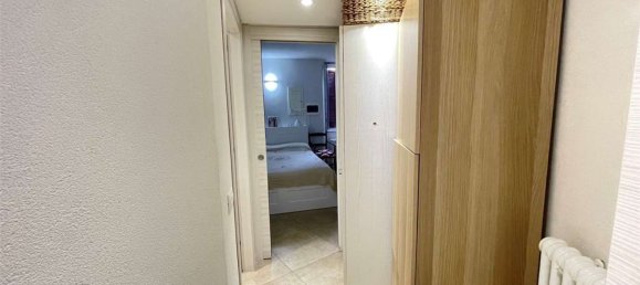 Apartamento de 2 dormitorios en Orino, Italy No. 359544 5