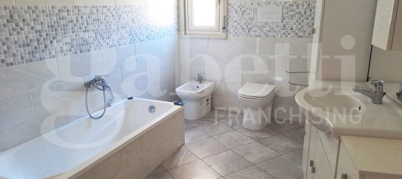 3 bedrooms Apartment in Bagheria, Italy No. 353750 18