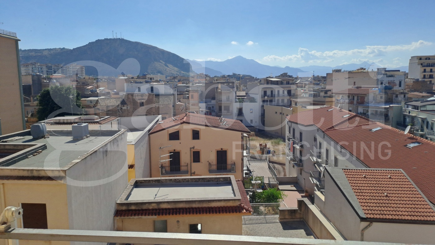 3 bedrooms Apartment in Bagheria, Italy No. 353750