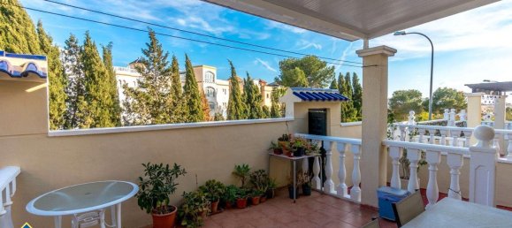 Дом с 3 спальнями в Аликанте, Испания № 188124 3