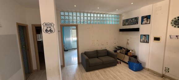 3 rooms Apartment in Rome, Italy No. 280399 23