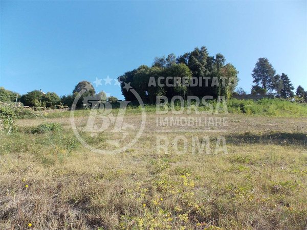 Terreno en Lariano, Italy No. 138454