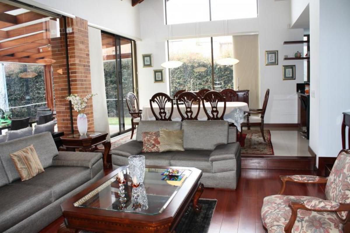 Дом с 3 спальнями в Кундинамарка, Колумбия № 1004