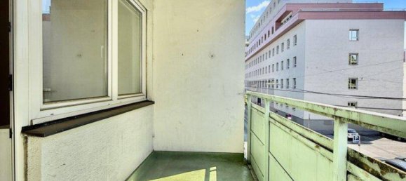 5 rooms Apartment in Graz, Austria No. 240641 2