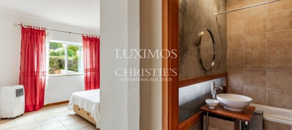 Villa de 4 dormitorios en Quarteira, Portugal No. 118702 11