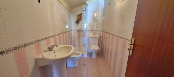 4 Schlafzimmer Haus in Lordelo, Portugal, Nr. 22993 34