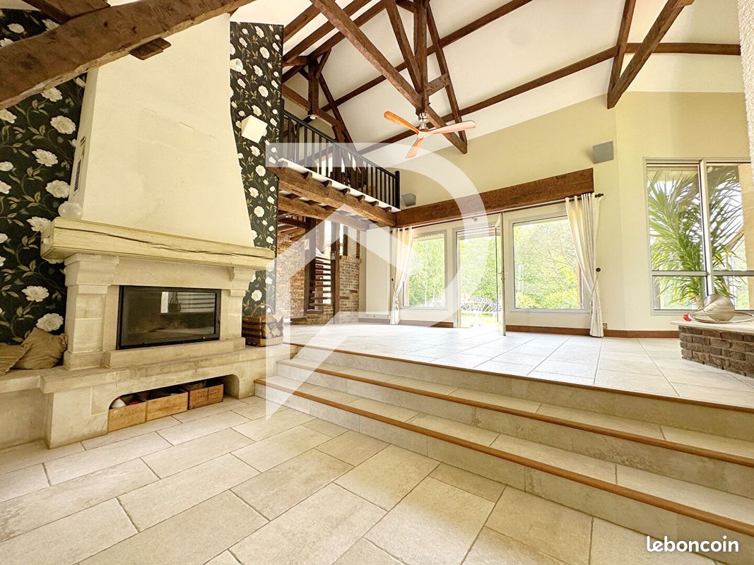 5 bedrooms House in La Vendue-Mignot, France No. 64679