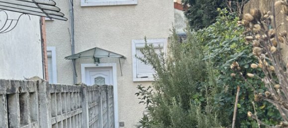 2 bedrooms House in Colombes, France No. 151367 18