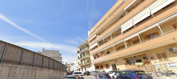 4 rooms Apartment in Monopoli, Italy No. 39579 4