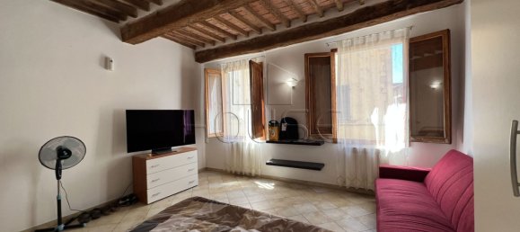 3 rooms Apartment in Sansepolcro, Italy No. 151904 12