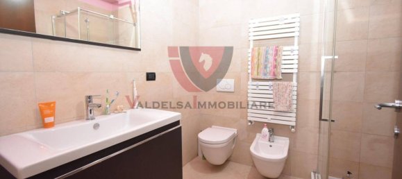 Apartamento de 2 dormitorios en Colle di Val d'Elsa, Italy No. 49548 27