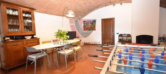 Apartamento de 2 dormitorios en Colle di Val d'Elsa, Italy No. 49548 6