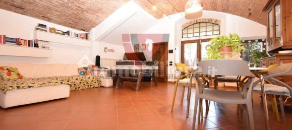 Apartamento de 2 dormitorios en Colle di Val d'Elsa, Italy No. 49548 2